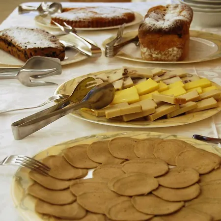 Casa Kara Bed & Breakfast