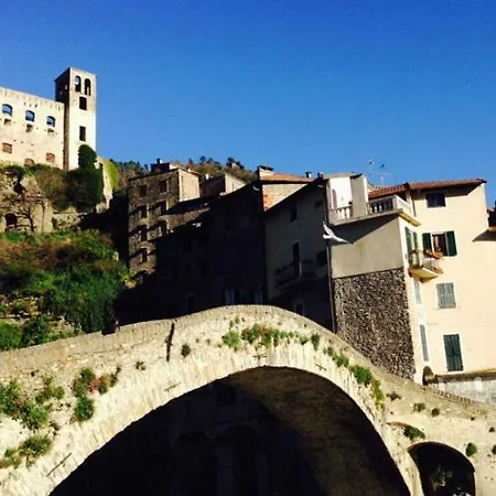 Alojamento de Acomodação e Pequeno-almoço Casa Kara Dolceacqua